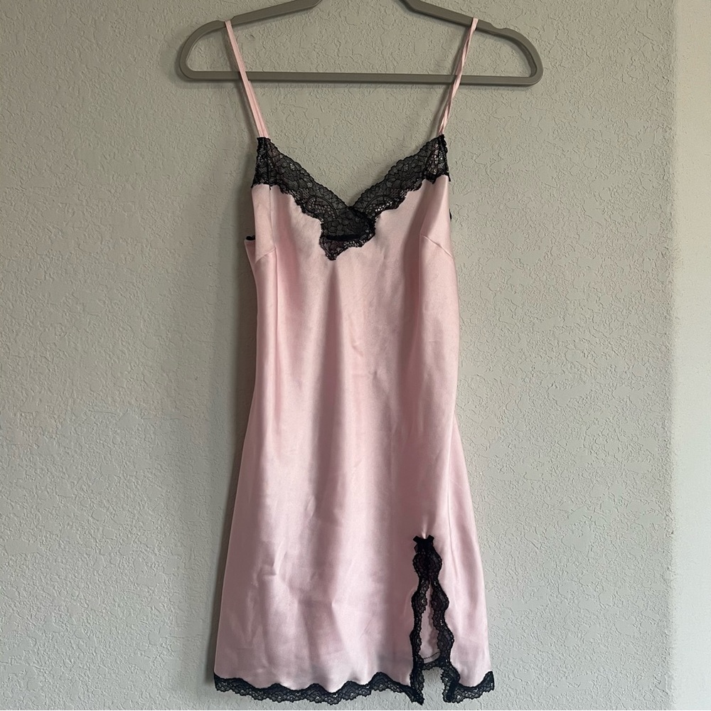 Victoria’s Secret Tease Satin Lace-Trim Mini Slip XS